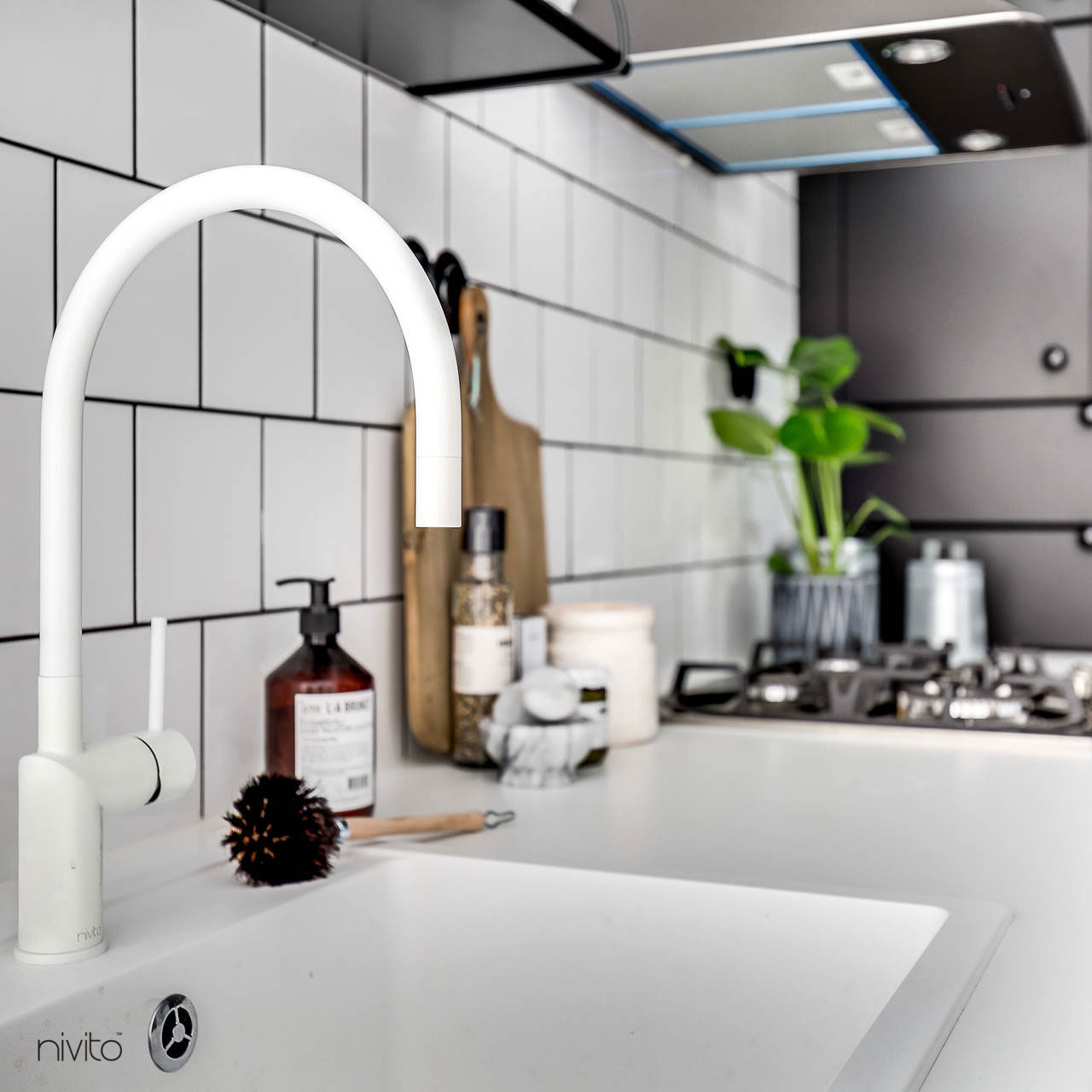 White Kitchen Tap - Nivito RH-130