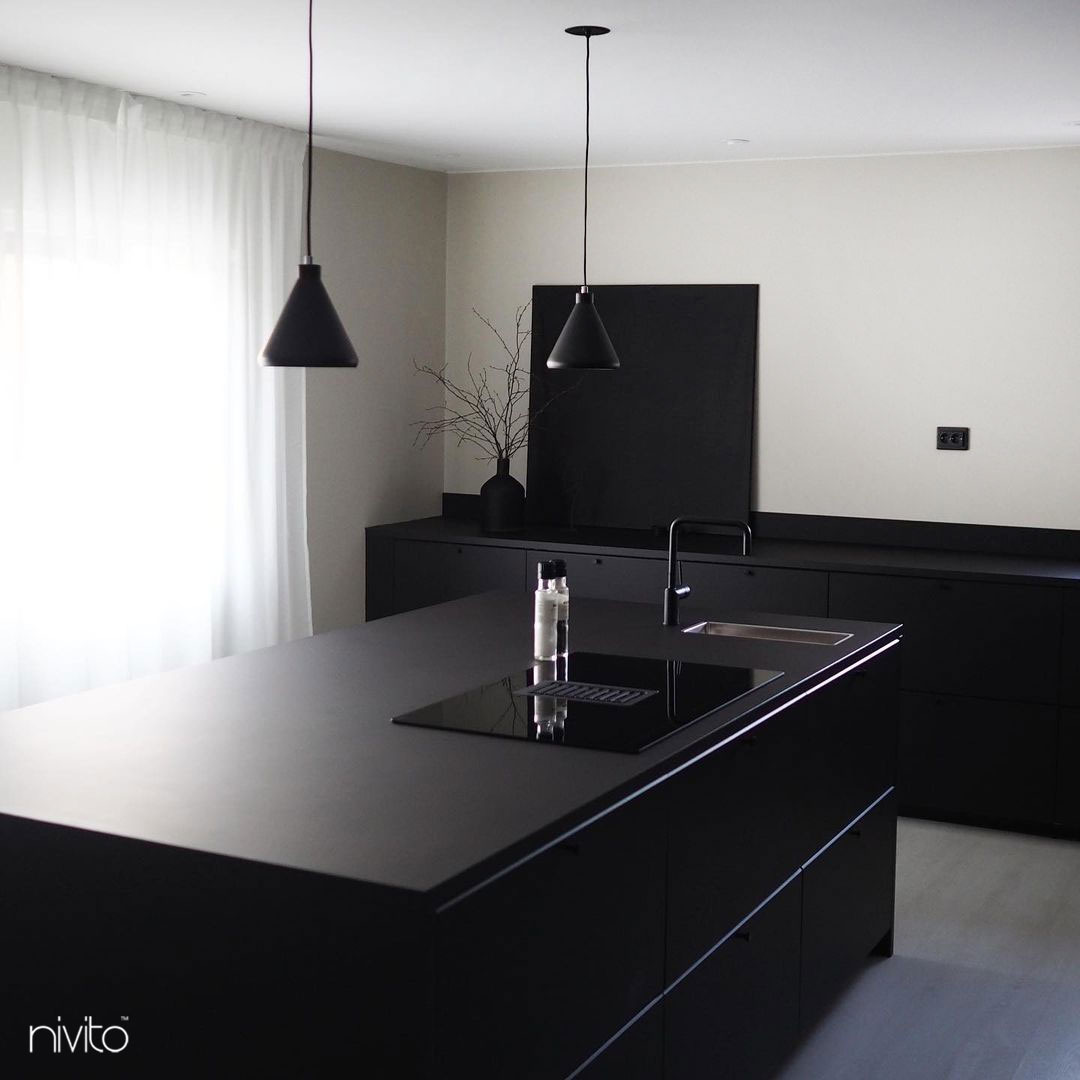 Black Kitchen Tap - Nivito RH-320