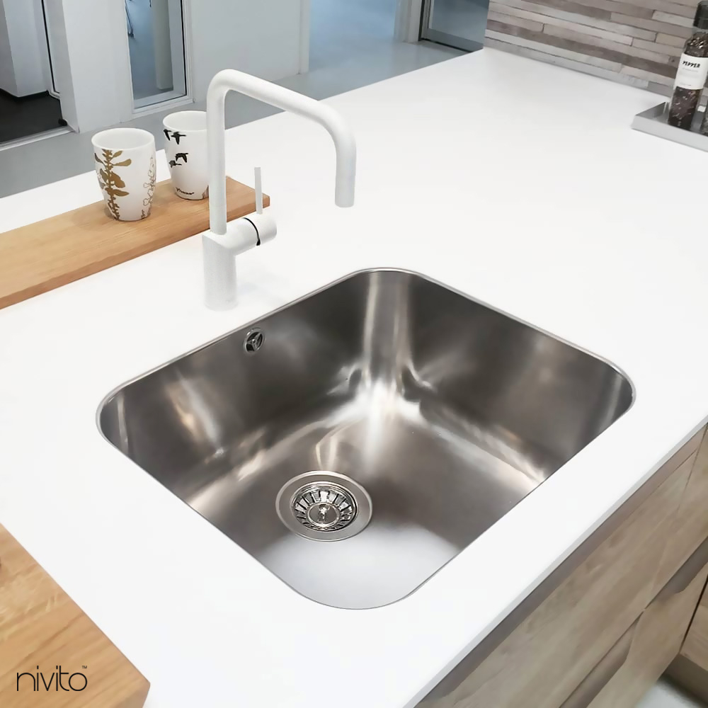 White Kitchen Tap - Nivito RH-330
